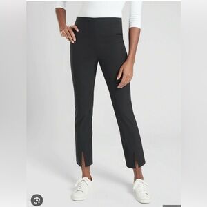 Athleta wander slim crop pants. Black